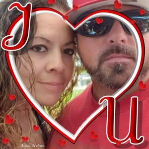 Meet your Posher, Emilia